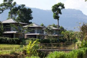The river resort laos